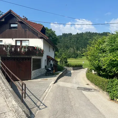 Apartma Nagelj