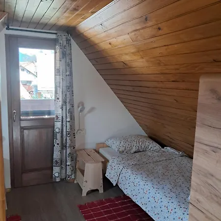 Apartma Nagelj Apartment *